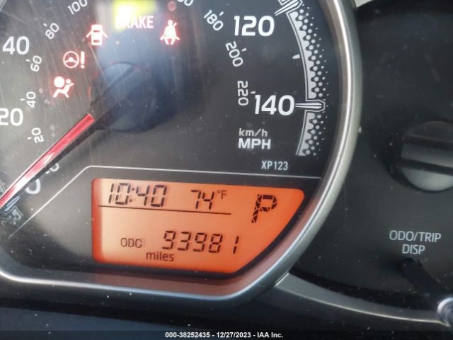 VNKKTUD36HA077948 Toyota YARIS L