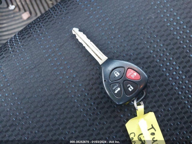 2012 TOYOTA COROLLA S VIN: 2T1BU4EE2CC897969