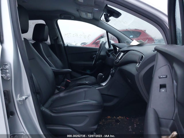 Chevrolet Trax Lt 2018 KL7CJPSBXJB597744 Image 5