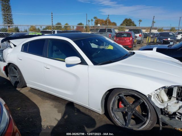 2C3CDXBGXGH192106 Dodge Charger Se