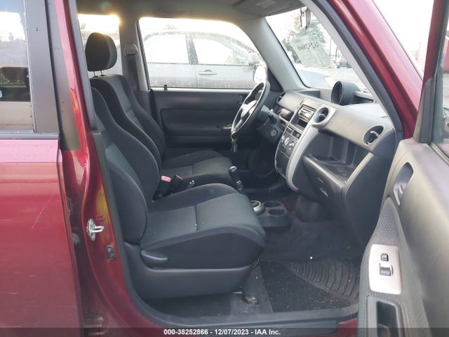 2006 SCION XB VIN: JTLKT334264060528