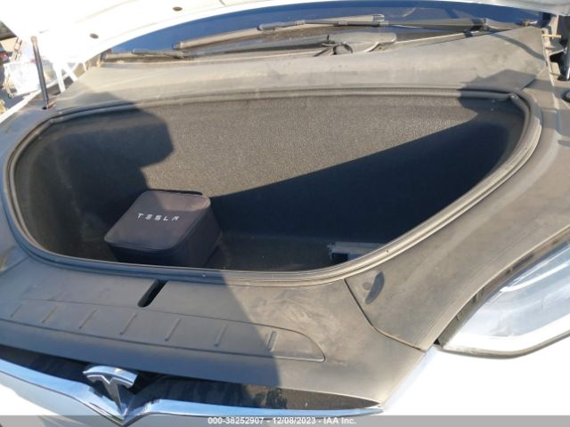 5YJXCBE24KF181040 Tesla Model X 100d/75d/long Range