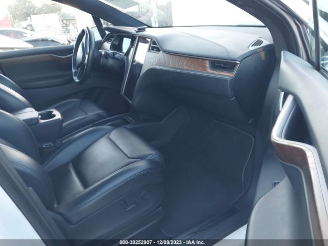5YJXCBE24KF181040 Tesla Model X 100d/75d/long Range
