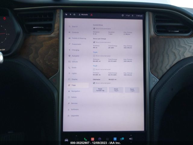 5YJXCBE24KF181040 Tesla Model X 100d/75d/long Range