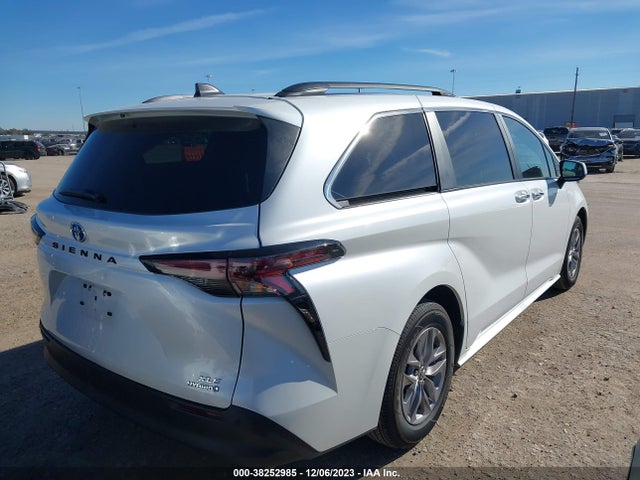 2023 TOYOTA SIENNA XLE VIN: 5TDYRKEC0PS172592