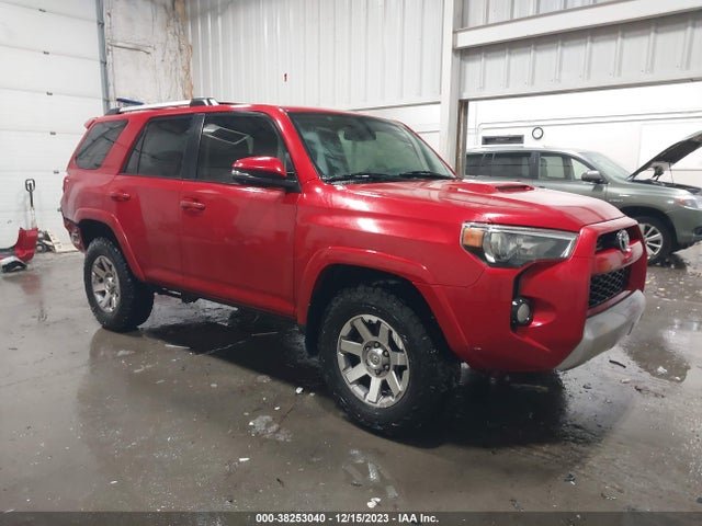 2015 JTEBU5JR5F5274017 main image