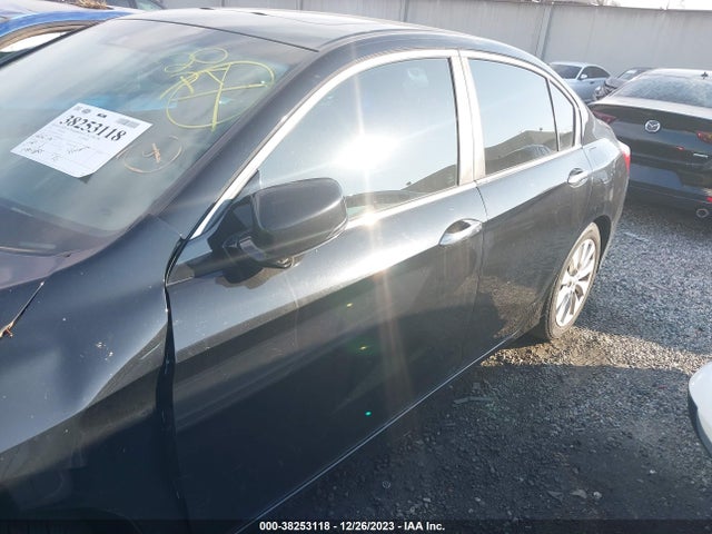 2015 HONDA ACCORD EX-L VIN: 1HGCR2F87FA143754