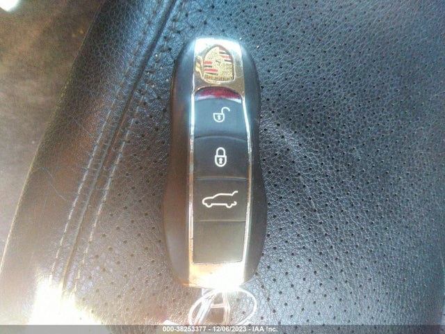 2012 PORSCHE CAYENNE WP1AB2A2XCLA45006 Photo 10