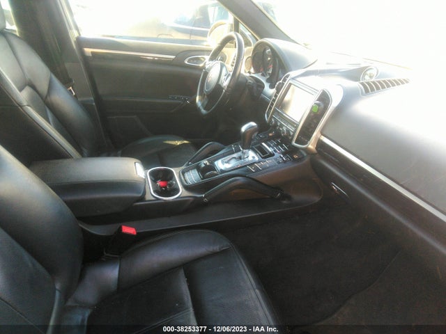 2012 PORSCHE CAYENNE WP1AB2A2XCLA45006 Photo 4