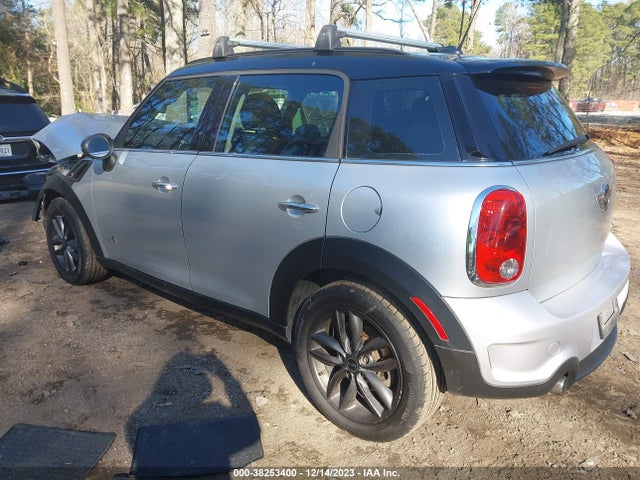2013 MINI COUNTRYMAN WMWZC5C50DWM15600 Photo 2