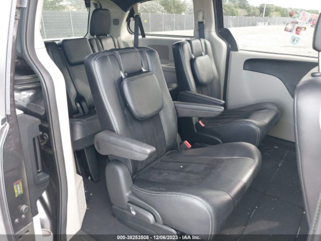 2C4RDGCG1JR297431 Dodge Grand Caravan Sxt