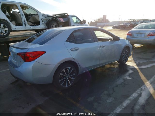 Toyota COROLLA SE 2017 5YFBURHE8HP611526 Image 4