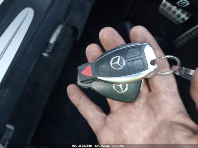 2003 MERCEDES-BENZ SL-CLASS BASE (A5) VIN: WDBSK75F33F009039