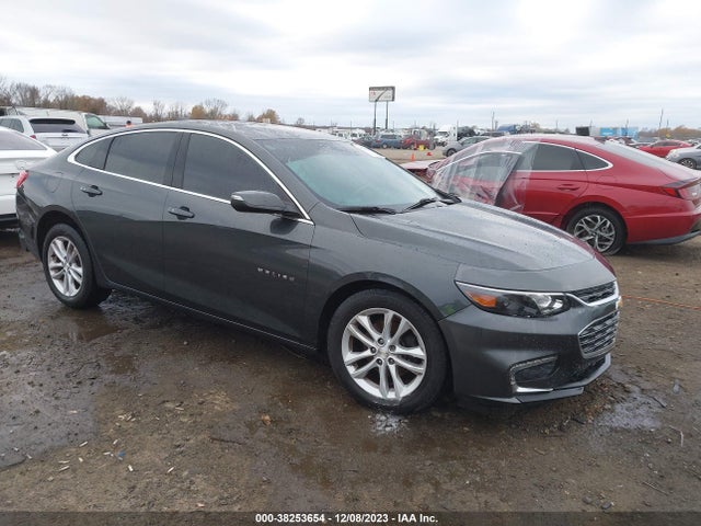 2018 1G1ZD5ST8JF198057 main image