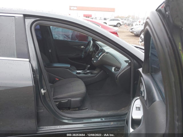 Chevrolet MALIBU LT 2018 1G1ZD5ST8JF198057 Image 5