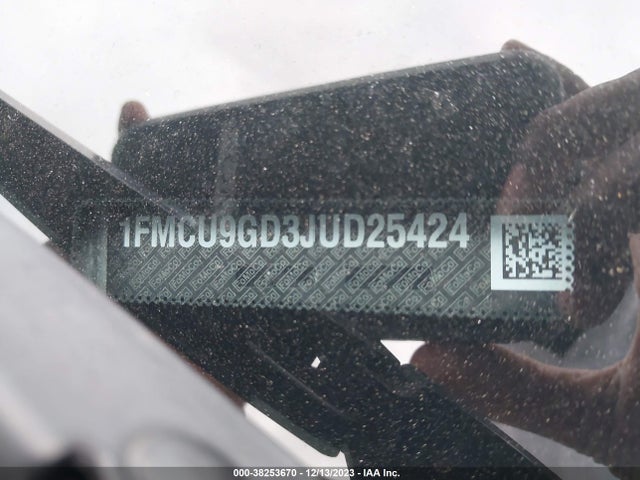 2018 FORD ESCAPE SE VIN: 1FMCU9GD3JUD25424