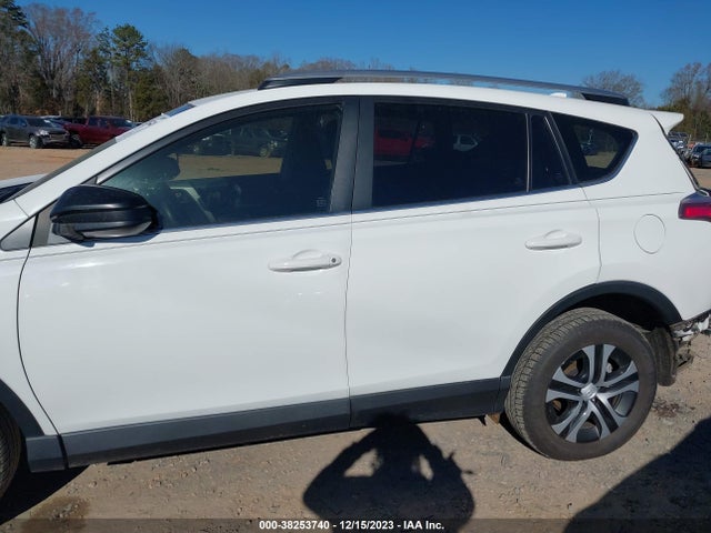 2018 TOYOTA RAV4 LE VIN: JTMZFREV5JJ156531