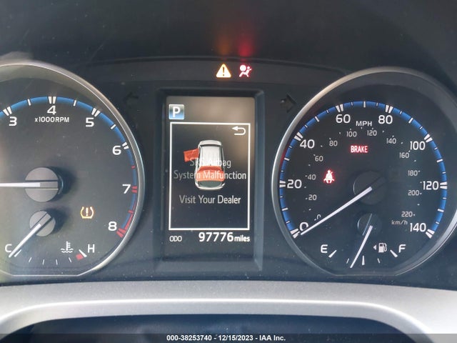 2018 TOYOTA RAV4 LE VIN: JTMZFREV5JJ156531