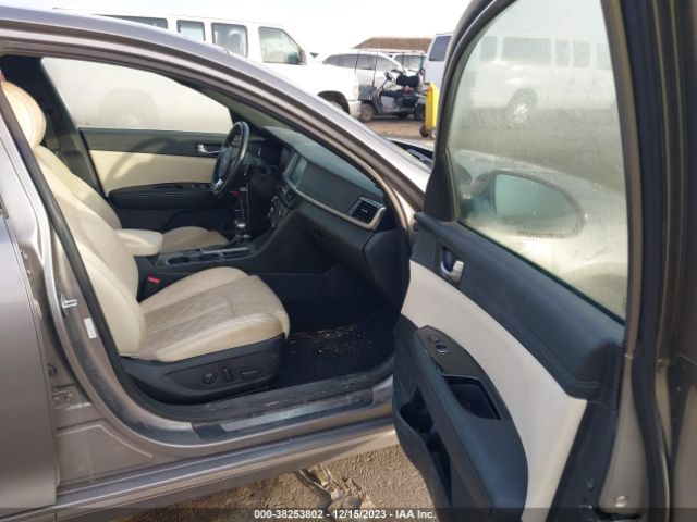 5XXGV4L22GG090054 KIA Optima Sxl Turbo
