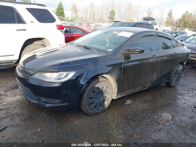 Chrysler 200 LX 2015 1C3CCCFB1FN731535 Image 2