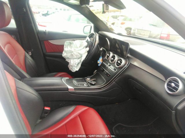 W1N0G8EB5MF953531 Mercedes-Benz Glc 300 Suv
