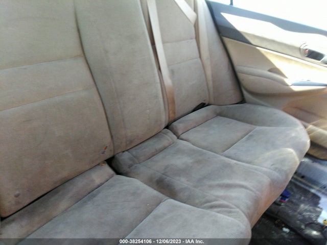 2007 HONDA CIVIC LX VIN: 1HGFA15577L074009