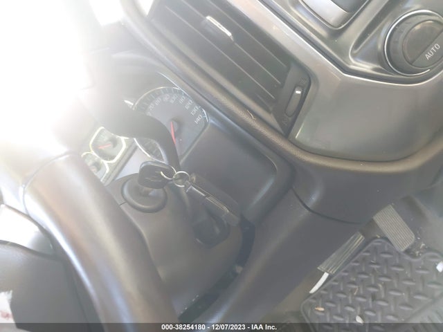 2016 CHEVROLET SILVERADO 1500 2LT VIN: 1GCVKRECXGZ337983