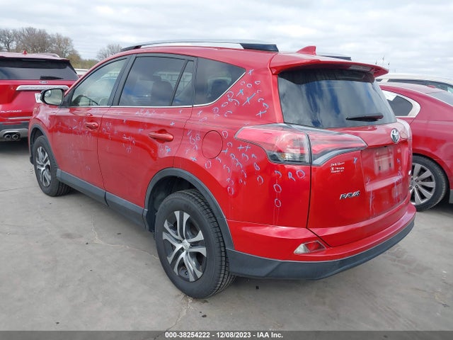 2017 TOYOTA RAV4 LE VIN: JTMZFREV4HJ118055