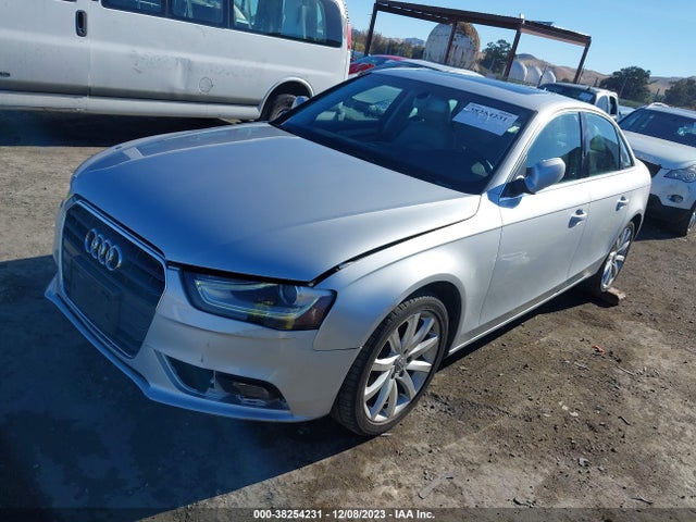 2013 AUDI A4 PREMIUM VIN: WAUAFAFL7DN033108
