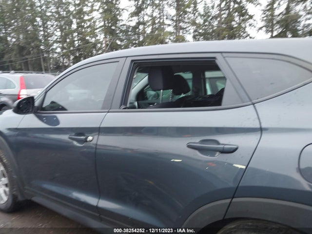 2020 HYUNDAI TUCSON SE VIN: KM8J2CA43LU163106