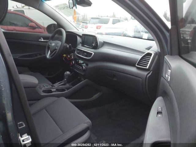 2020 HYUNDAI TUCSON SE VIN: KM8J2CA43LU163106