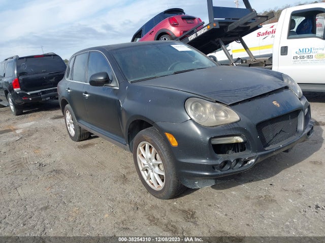 2004 PORSCHE CAYENNE WP1AB29P24LA76963 Photo 0