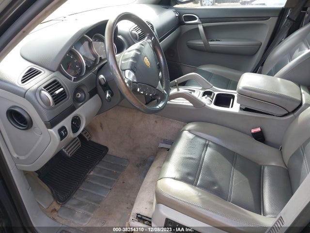 2004 PORSCHE CAYENNE WP1AB29P24LA76963 Photo 4