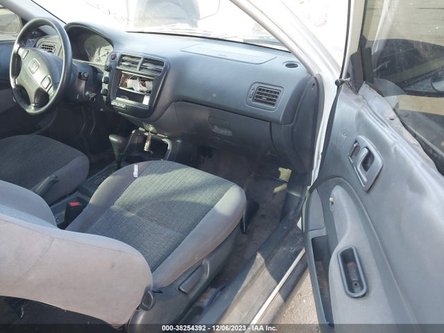 2000 HONDA CIVIC DX VIN: 2HGEJ6447YH104089