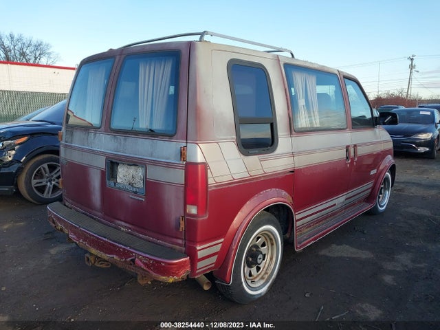 1989 CHEVROLET ASTRO VIN: 1GBDM15Z2KB183755