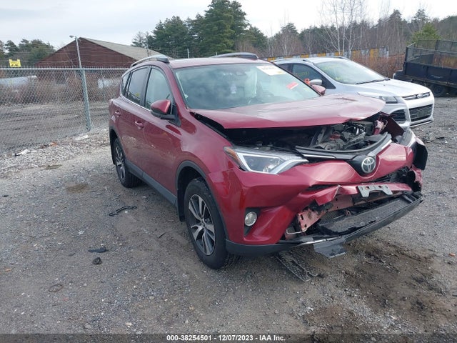 Toyota Rav4 Xle 2018 2T3RFREV1JW806988 Image 1