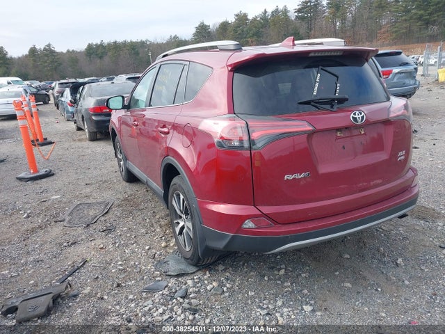 Toyota Rav4 Xle 2018 2T3RFREV1JW806988 Image 3