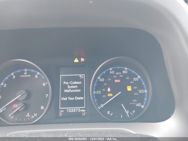 Toyota Rav4 Xle 2018 2T3RFREV1JW806988 Image 7