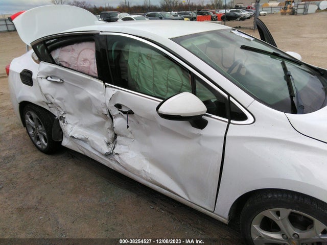 Chevrolet Cruze Premier Auto 2018 1G1BF5SM8J7159810 Image 6