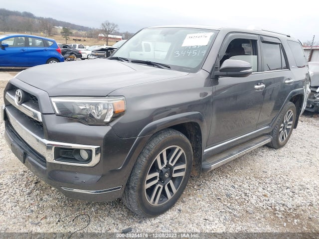 Toyota 4runner Limited 2016 JTEBU5JR5G5344519 Image 2