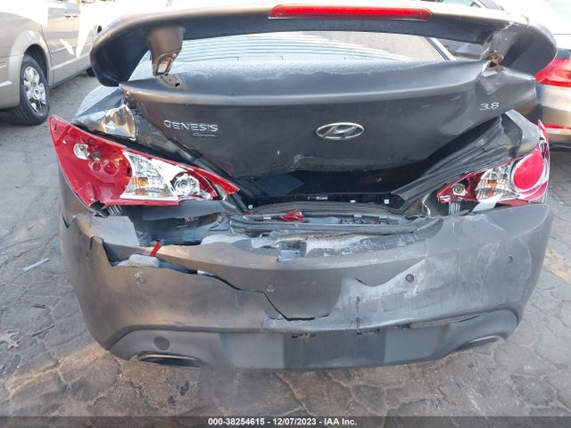 2012 HYUNDAI GENESIS 3.8 GRAND TOURING VIN: KMHHU6KH3CU078570