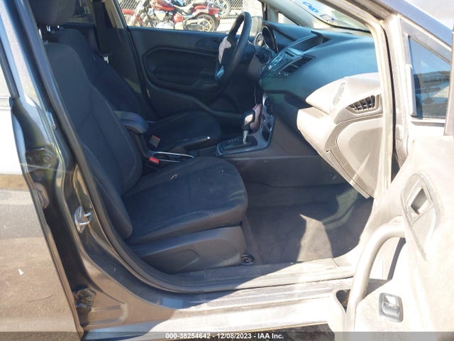 2018 FORD FIESTA SE VIN: 3FADP4BJ8JM123656