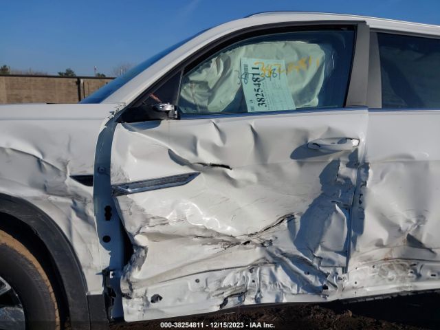2024 VOLKSWAGEN ATLAS CROSS SPORT 1V2HE2CA6RC215655 Photo 5