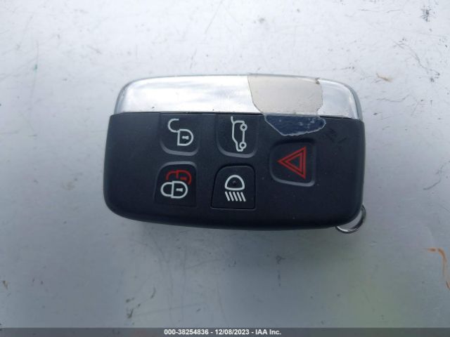 SALCP2RX3JH749813 Land Rover Discovery Sport Se