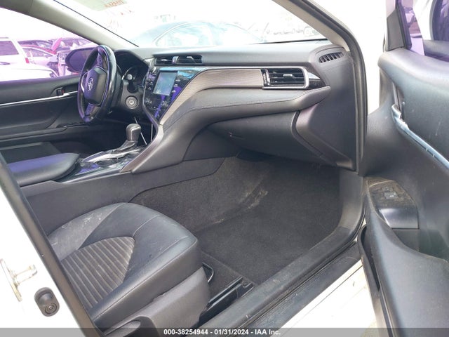 2019 TOYOTA CAMRY SE VIN: 4T1B11HK2KU300390