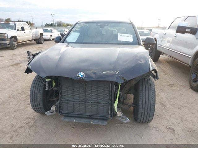 5UXTR7C53KLR45902 BMW X3 Sdrive30i