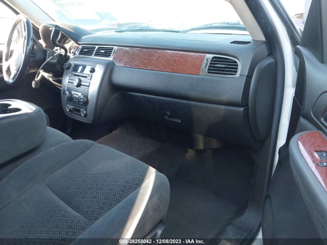 2007 GMC YUKON COMMERCIAL FLEET VIN: 1GKFC13027J288695