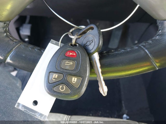 2011 CHEVROLET SUBURBAN 1GNSCJE07BR375436 Photo 10