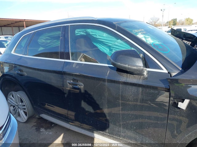 WA1BNAFY0K2035927 Audi Q5 45 Premium
