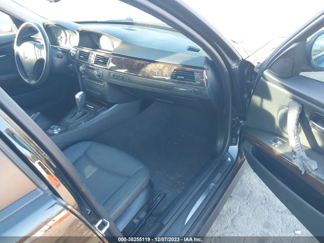 2009 BMW 328I VIN: WBAPH73559E126732